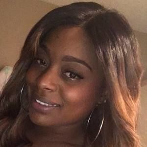 Meet your Posher, Sheena